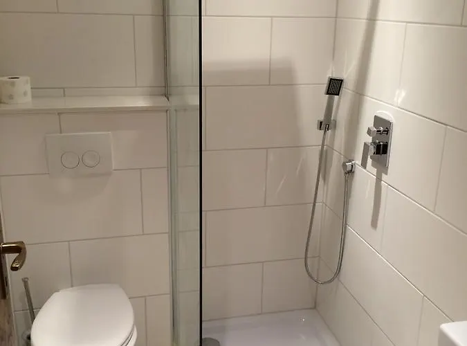 - Restaurant Schuetzenhof Ulmbach